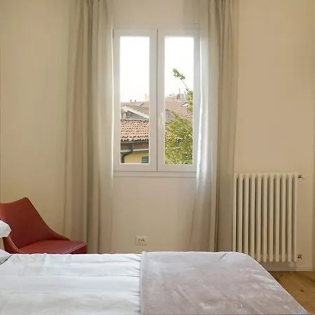 Residenza Pellacani 公寓