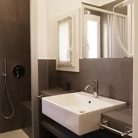 Residenza Pellacani * ボローニャ